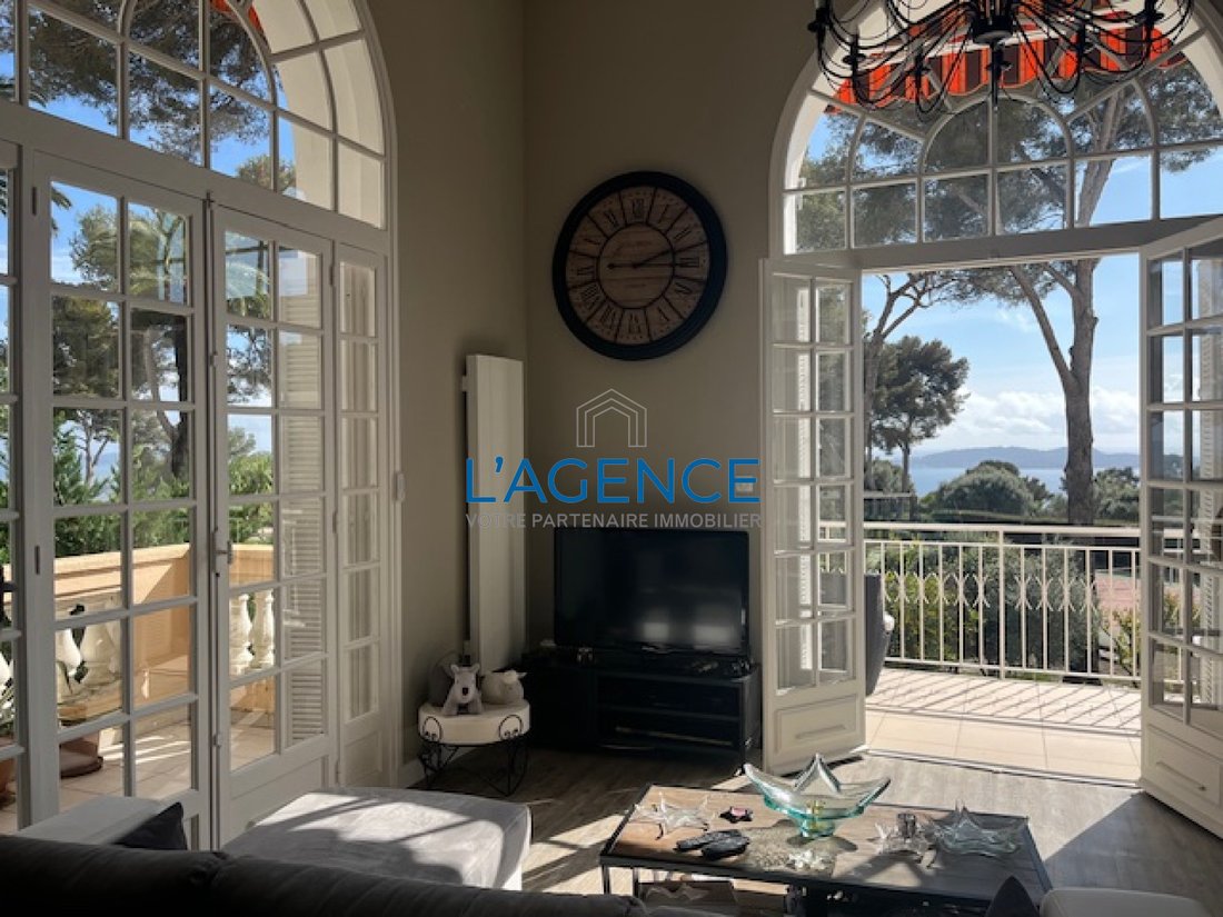 Apartment in Hyeres, Provence-Alpes-Côte d'Azur, France 1 - 17497491