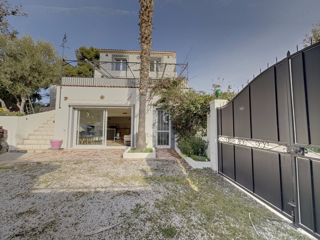 House in Le Fort, Six-Fours-les-Plages, France 1 - 16947662