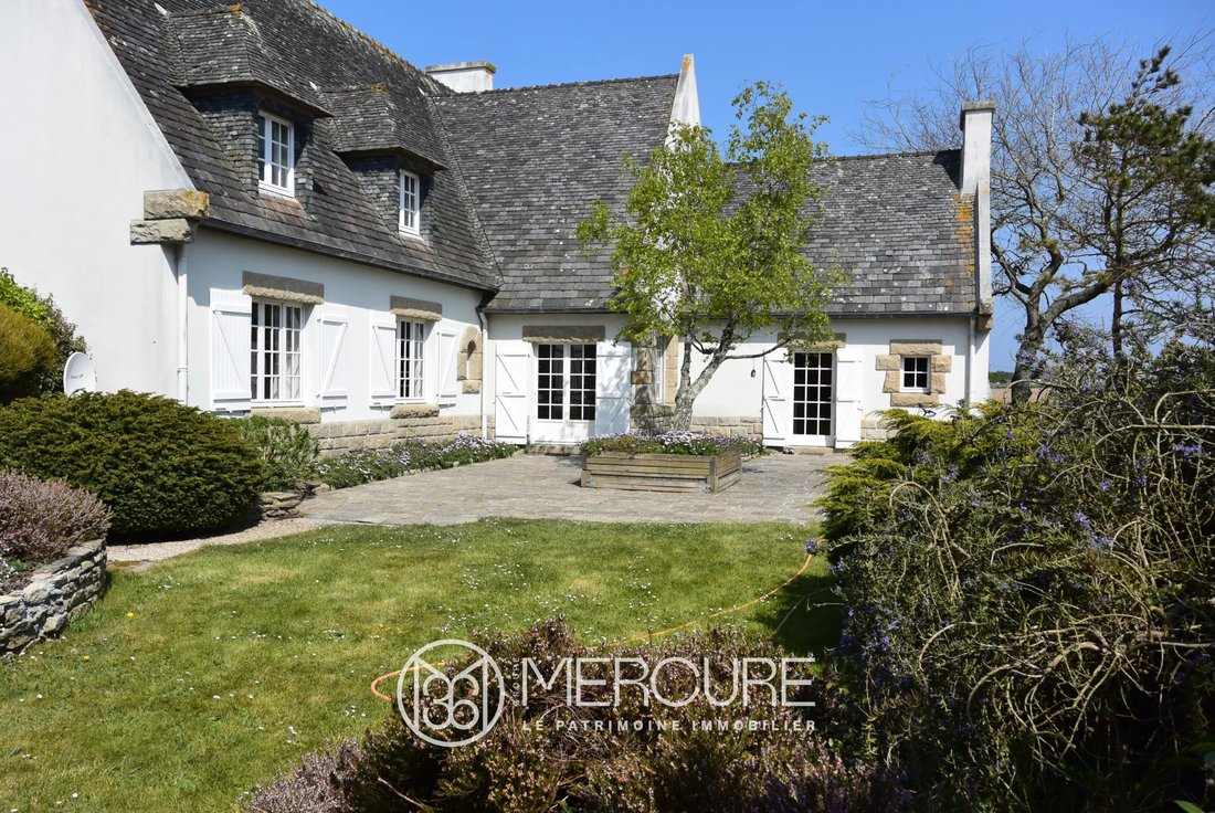 House in Plouneour-Trez, Plouneour-Brignogan-plages, France 1 - 17494680