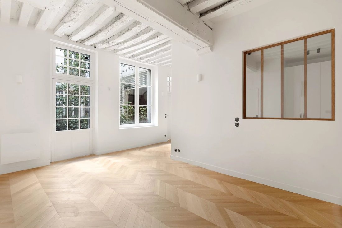 Apartment in Paris 4e Arrondissement, Paris, France 1 - 17494485