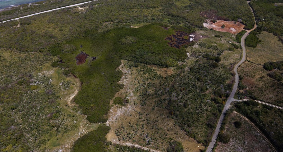 Land in Gun Bay, East End, Cayman Islands 5 - 16973502