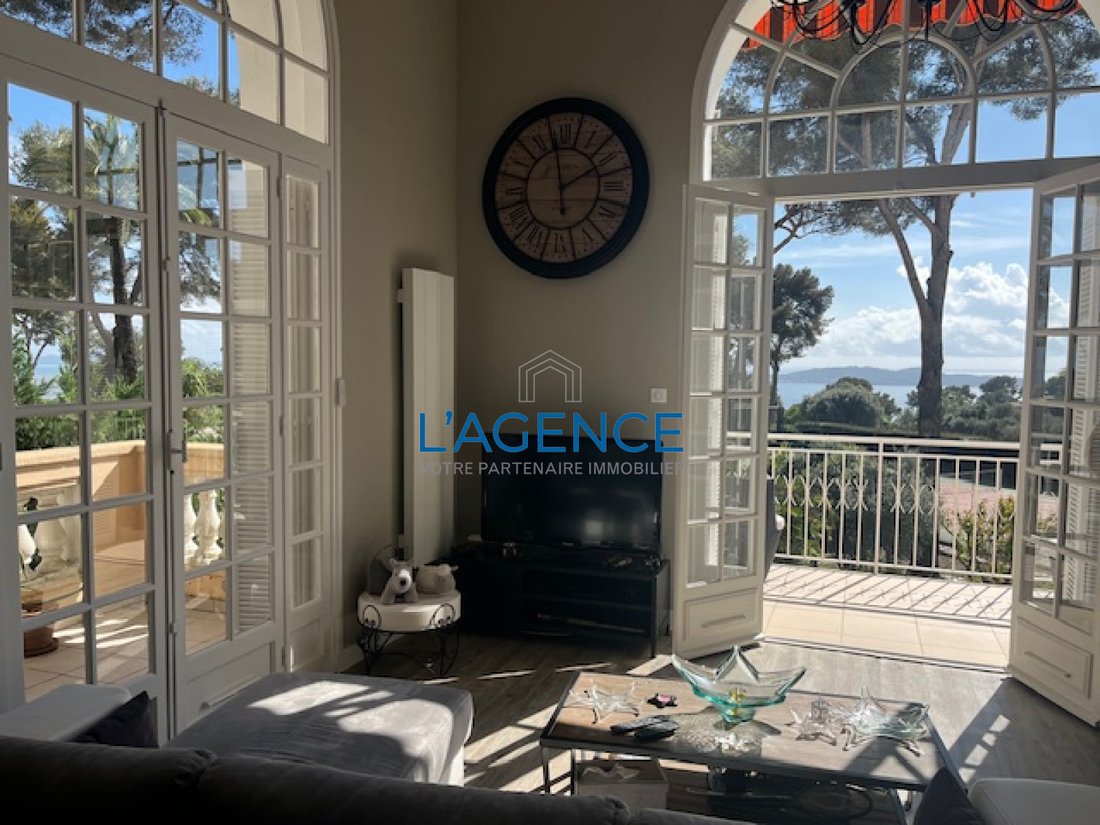 Apartment in Hyeres, Provence-Alpes-Côte d'Azur, France 5 - 17497491