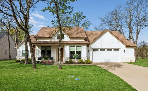 House in Gun Barrel City, Texas, United States 1
