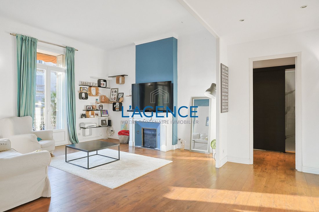 Apartment in Hyeres, Provence-Alpes-Côte d'Azur, France 4 - 17497565