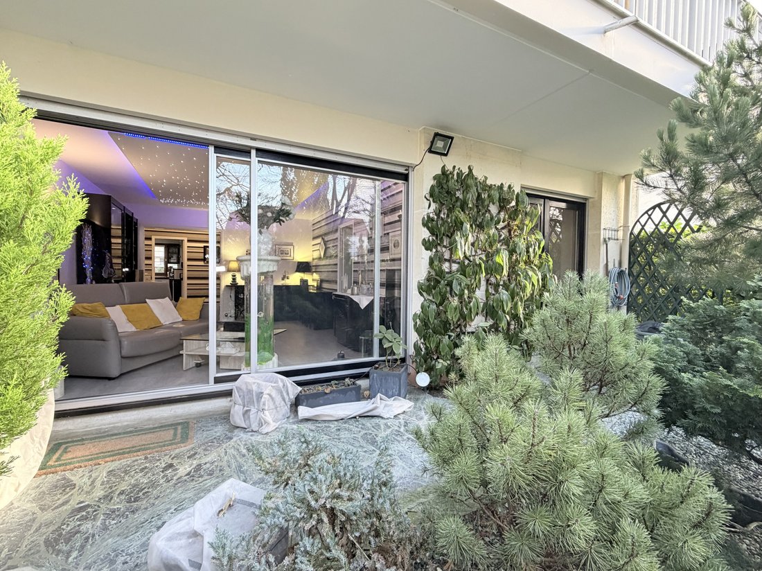 Apartment in Centre Ville, Rueil-Malmaison, France 5 - 17494564