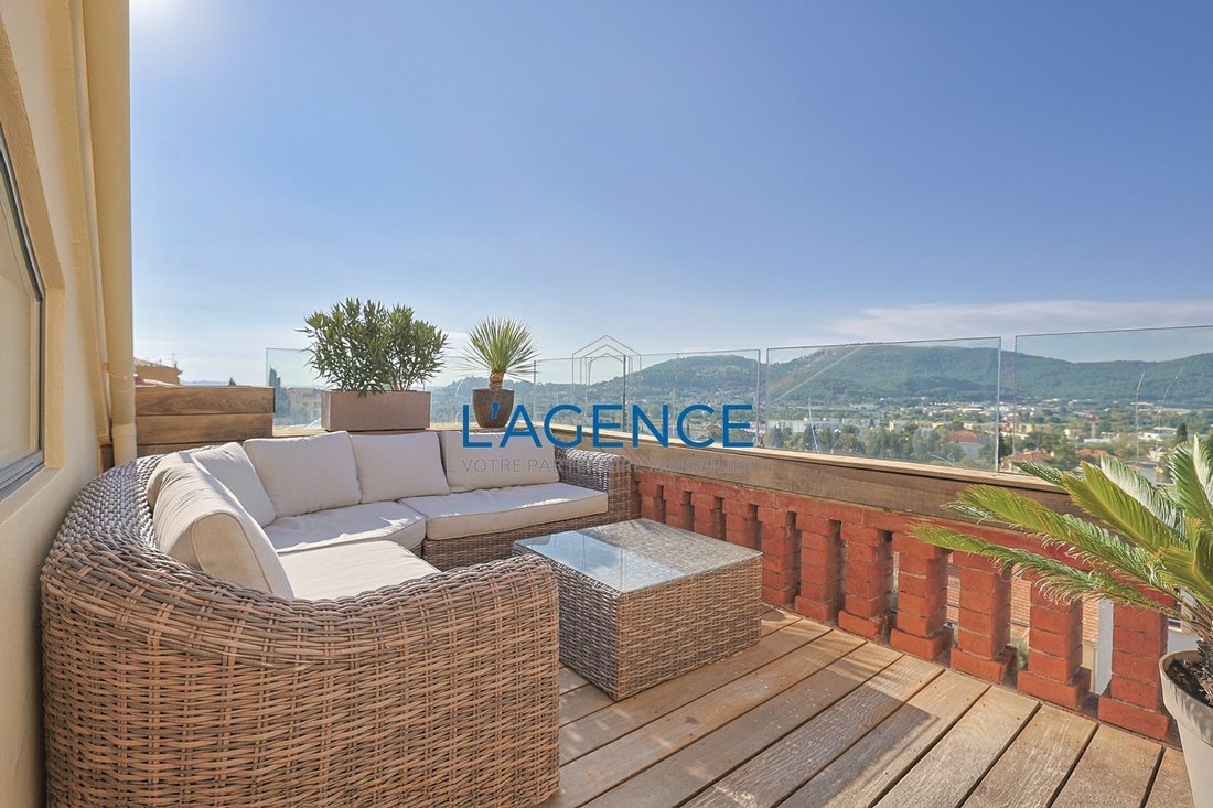 Apartment in Hyeres, Provence-Alpes-Côte d'Azur, France 1 - 17497538