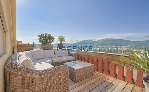 Apartment in Hyeres, Provence-Alpes-Côte d'Azur, France 1