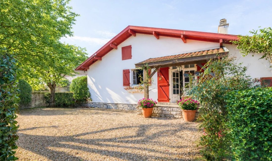 House in Anglet, Nouvelle-Aquitaine, France 1 - 17494306
