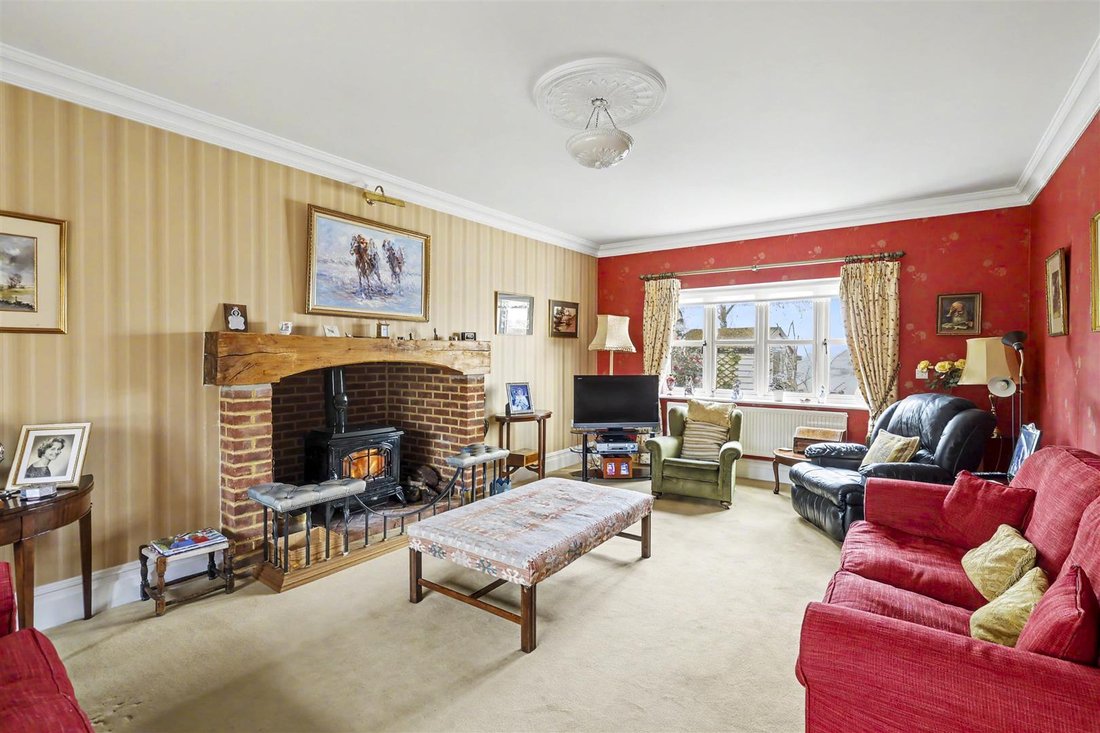 House in Dunmow, England 2 - 17495887