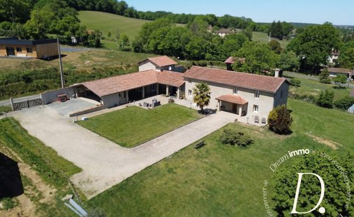 House in Estampes, Occitania, France 1