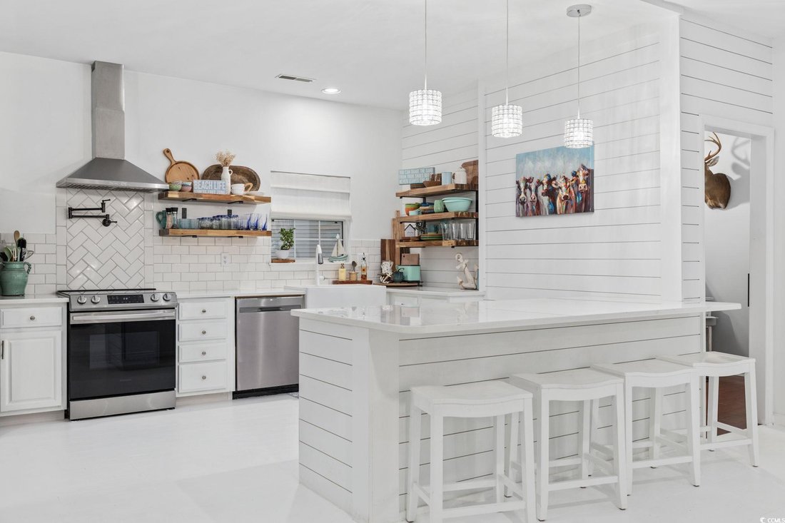 House in Pawleys Island, South Carolina, United States 4 - 17495446