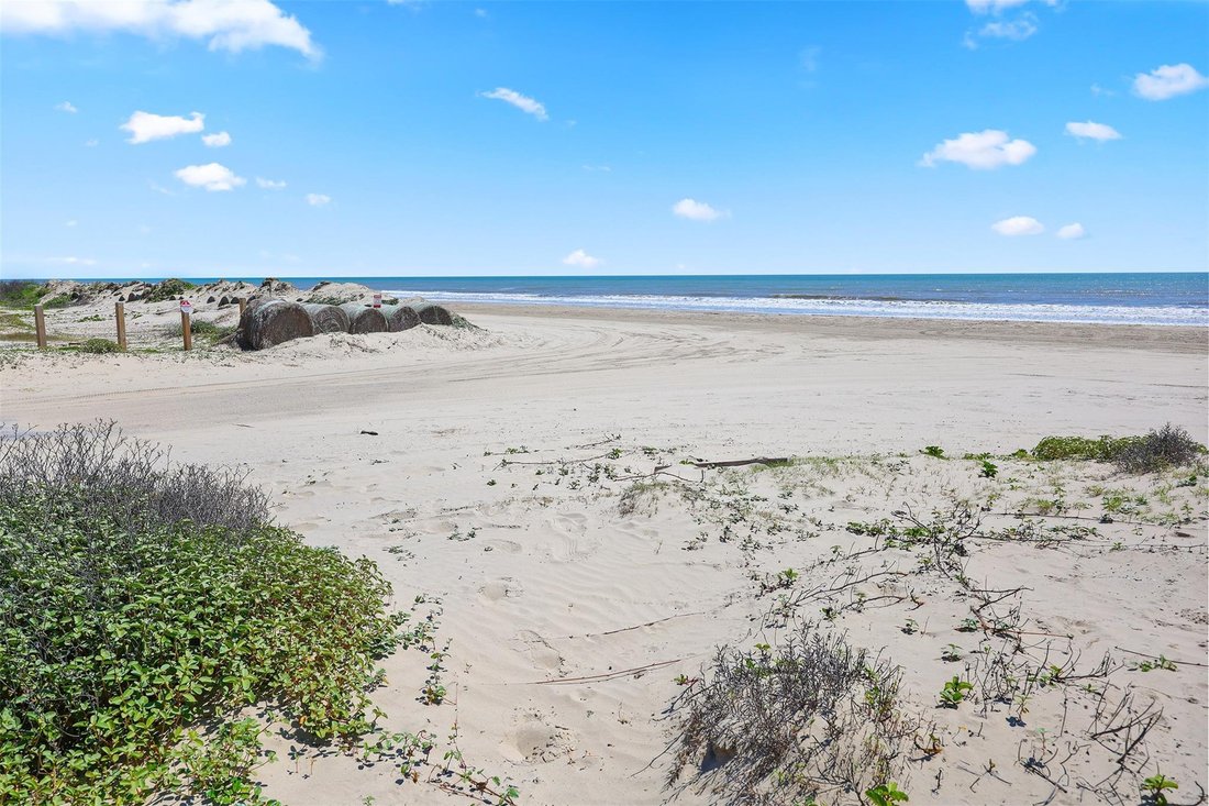 House in Bolivar Peninsula, Texas, United States 3 - 17496373