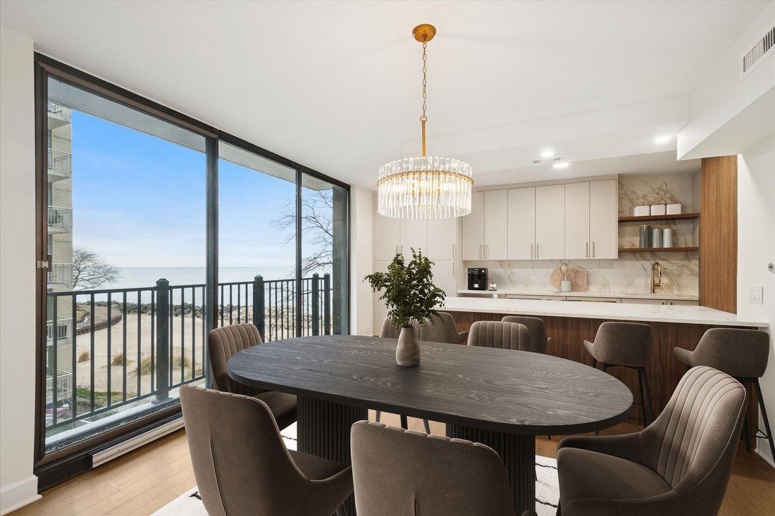 Condo in Wilmette, Illinois, United States 2 - 17497400