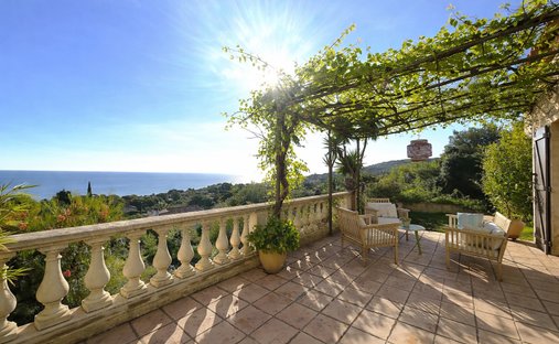 Villa in Les Issambres, Roquebrune-sur-Argens, France 1