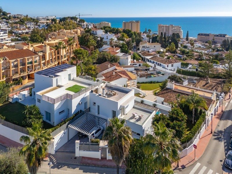 Villa in Fuengirola, Andalusia, Spain 1 - 17497547