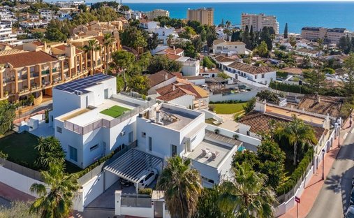 Villa a Fuengirola, Andalusia, Spagna 1
