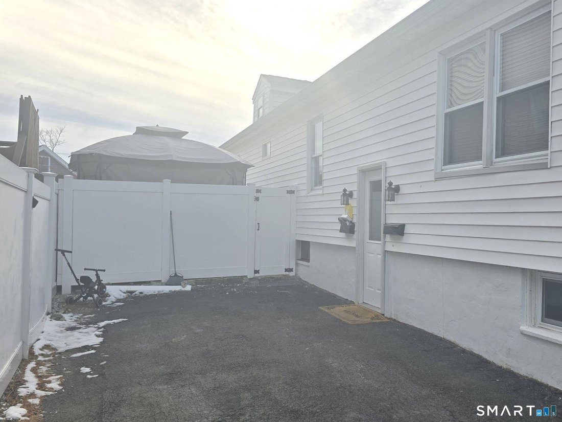 Apartment in Stamford, Connecticut, United States 2 - 17495080