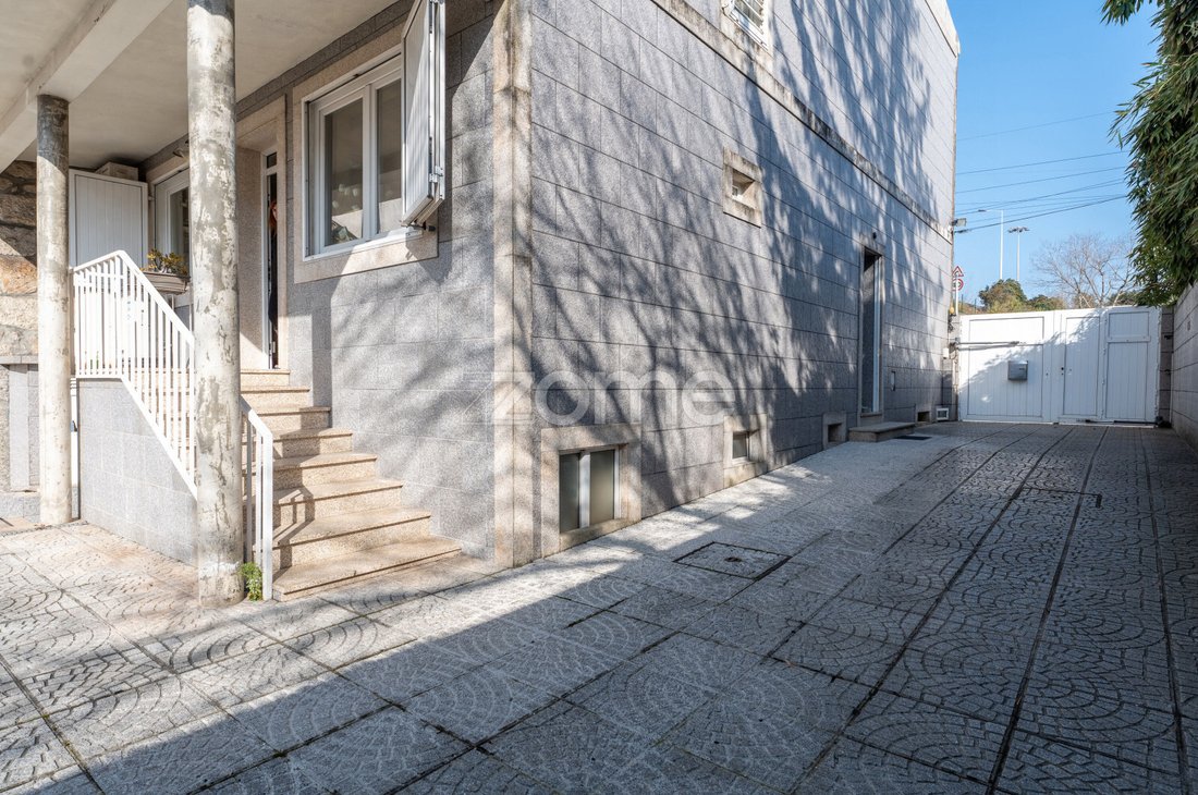 Casa en Ramalde, Distrito de Oporto, Portugal 1 - 17498192