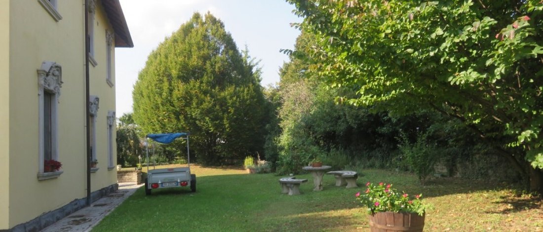 Villa in Merate, Lombardy, Italy 5 - 16220472