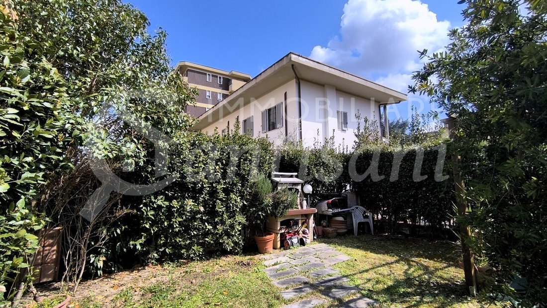 House in Isolotto, Florence, Italy 1 - 17497811