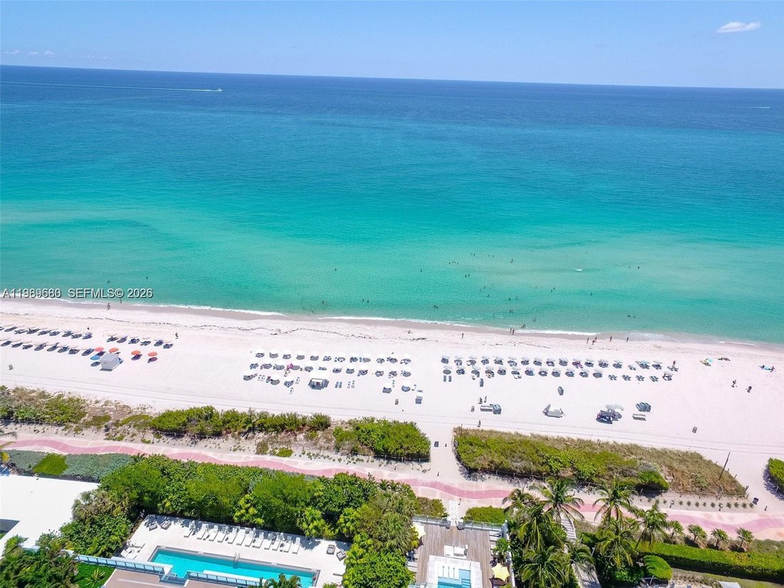 Condo in Miami Beach, Florida, United States 4 - 17495882