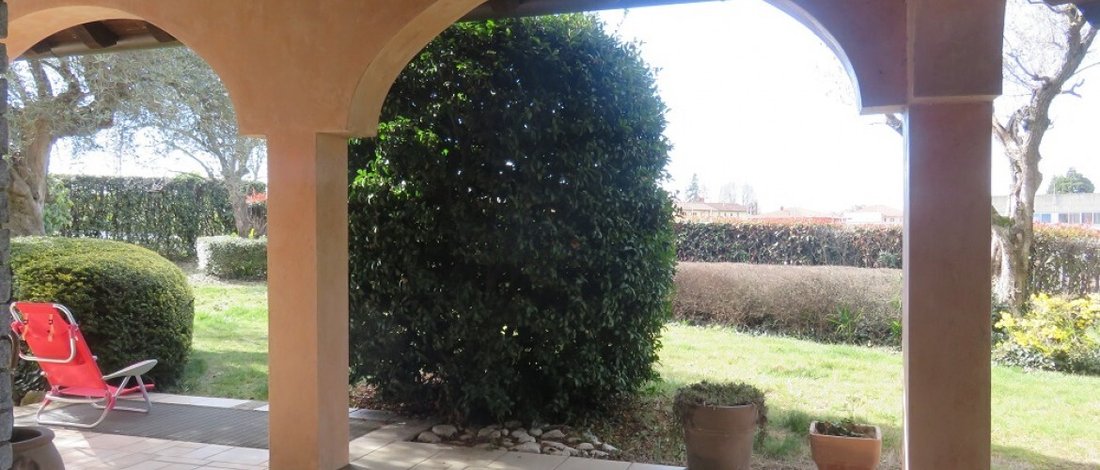 Villa in Fino Mornasco, Lombardy, Italy 2 - 15359071