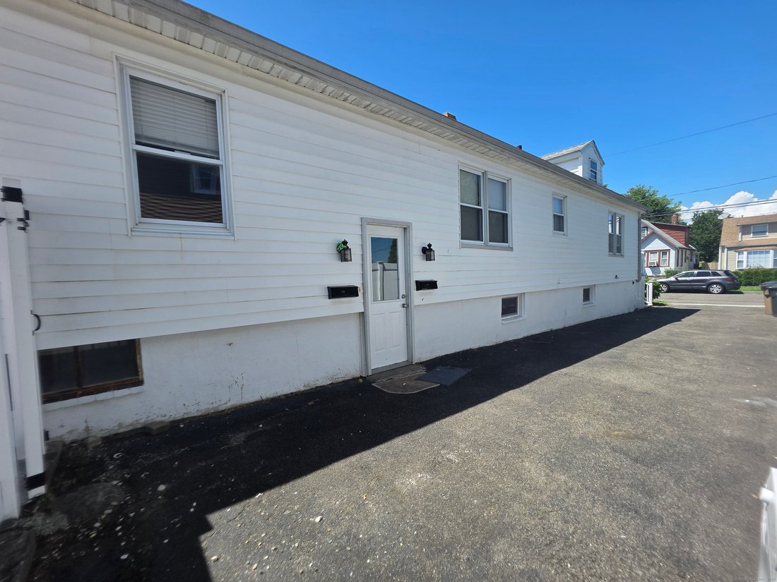 Apartment in Stamford, Connecticut, United States 2 - 17495056