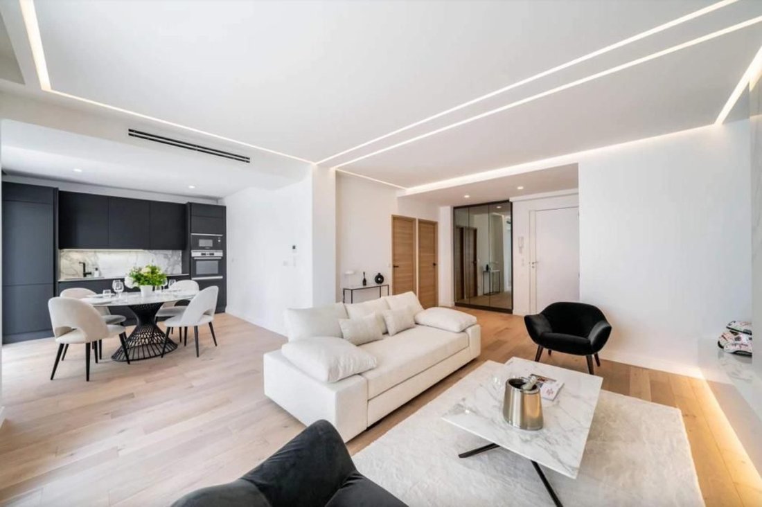 Apartment in Cannes, Provence-Alpes-Côte d'Azur, France 1 - 17494544