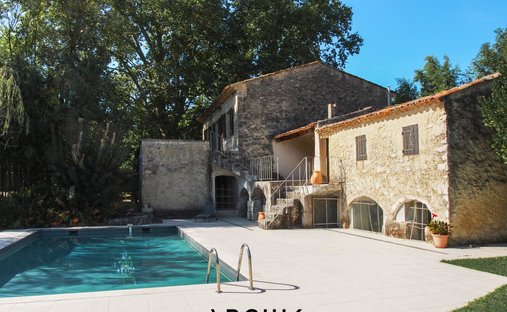 House in Centre, Fuveau, France 1