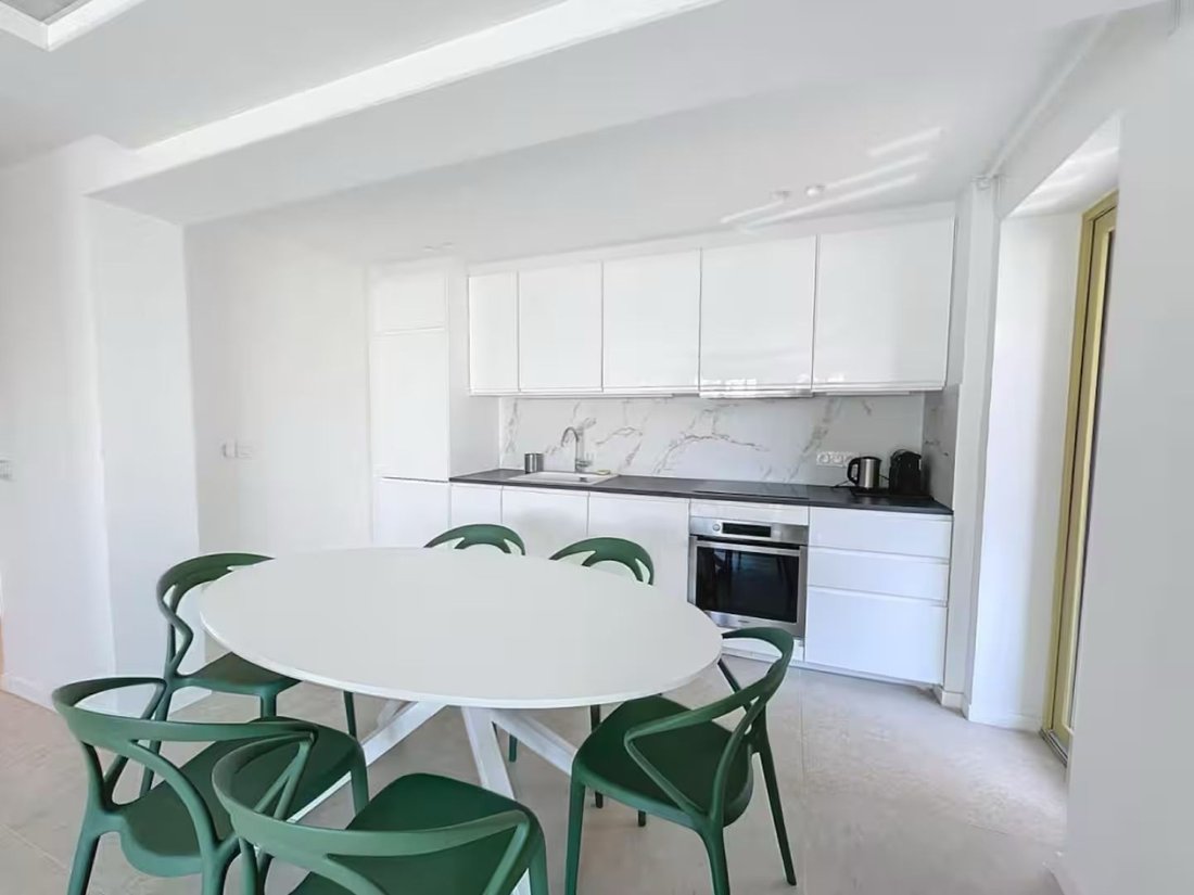 Apartment in Cannes, Provence-Alpes-Côte d'Azur, France 2 - 17494477