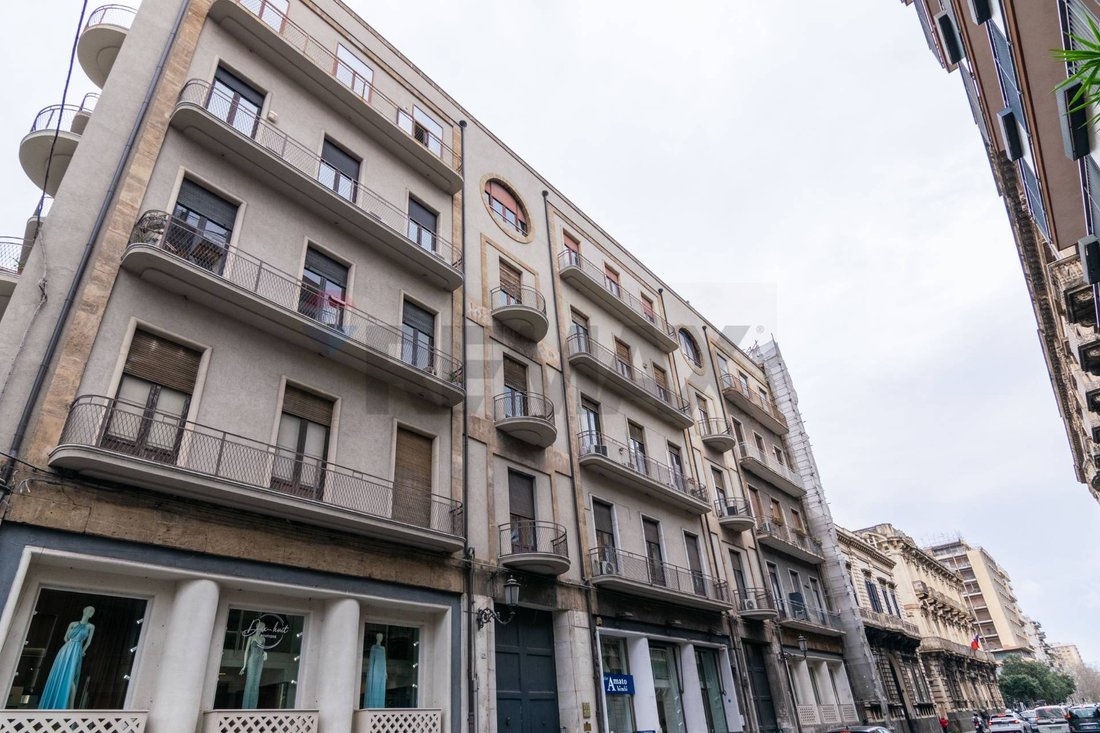 Apartment in Province, Catania, Italy 2 - 17498264