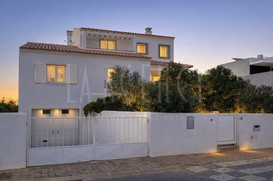 House in Ferragudo, Algarve, Portugal 4 - 17494834