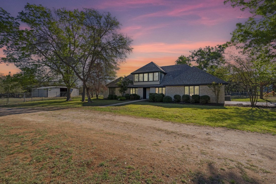 House in Buda, Texas, United States 4 - 17465354