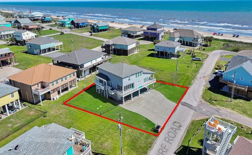 House in Bolivar Peninsula, Texas, United States 1