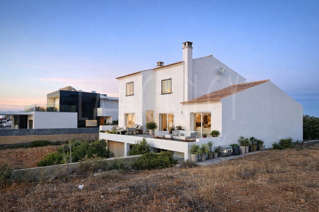House in Ferragudo, Algarve, Portugal 3 - 17494834