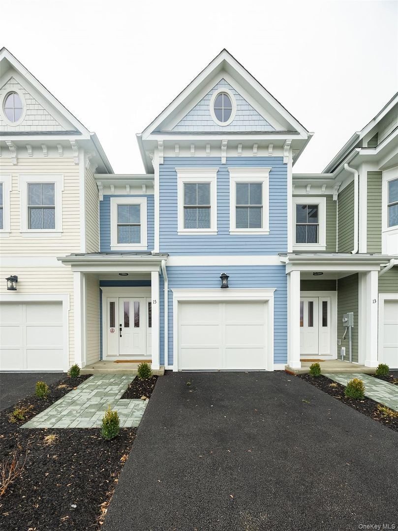 House in Beacon, New York, United States 1 - 15372232