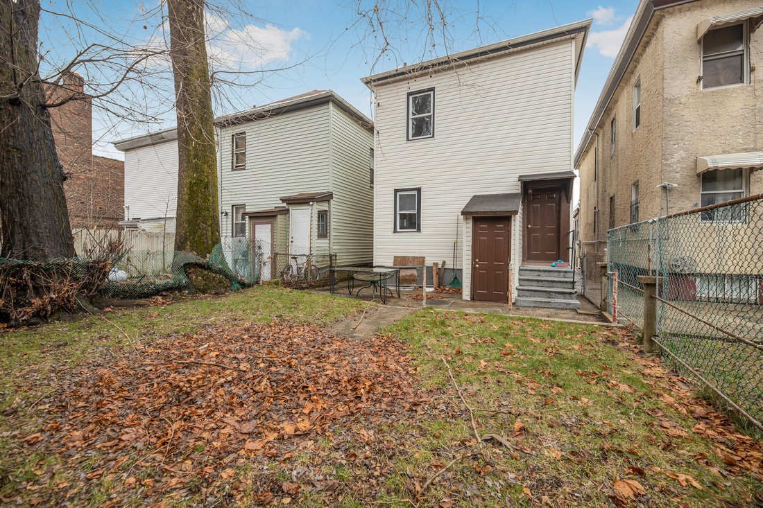 Apartment in Mount Vernon, New York, United States 4 - 17495051