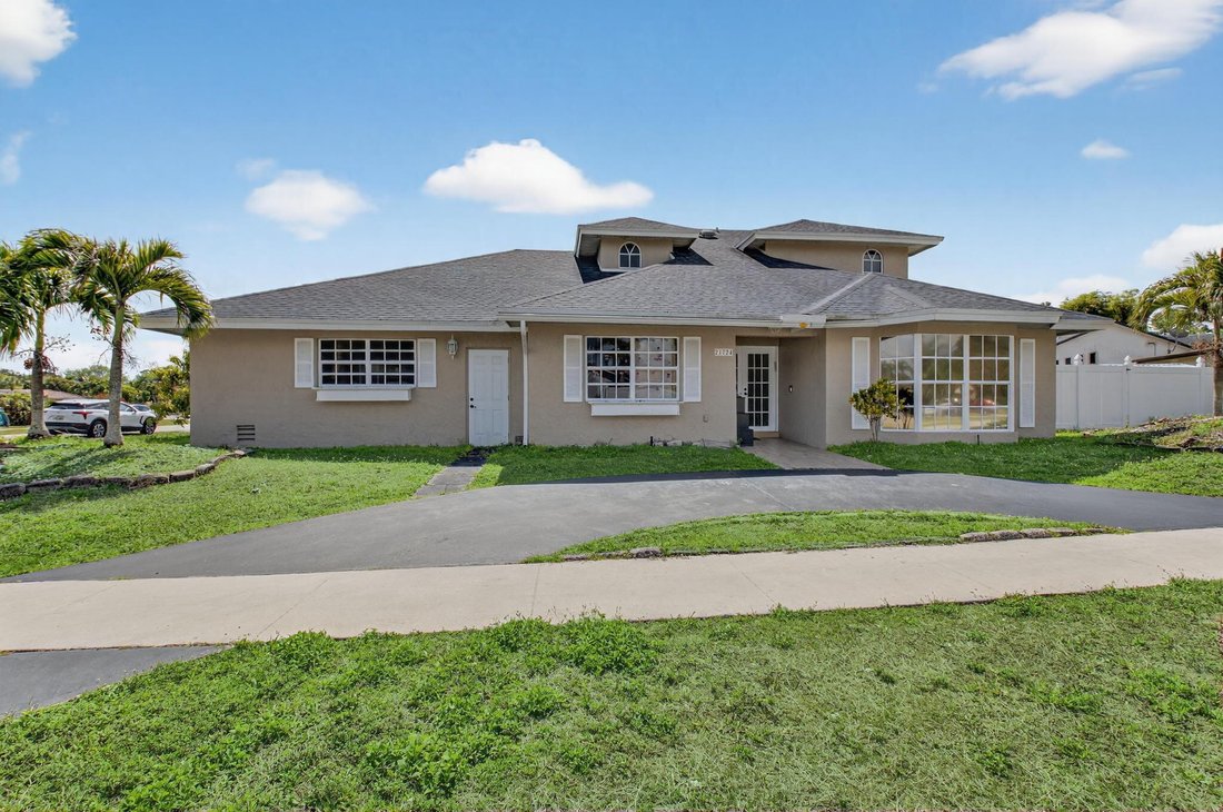 House in Boca Raton, Florida, United States 2 - 17496388