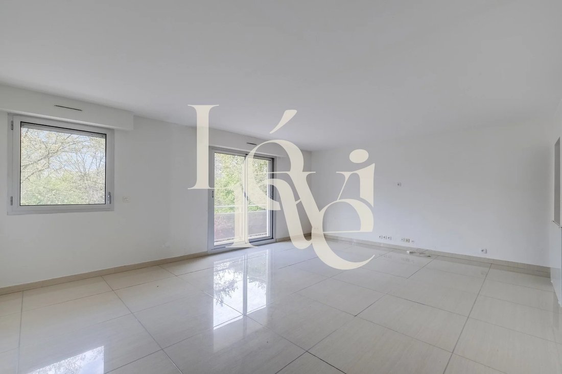 Apartment in Nationale-Deux Moulins, Paris 13e Arrondissement, Paris 2 - 17451466
