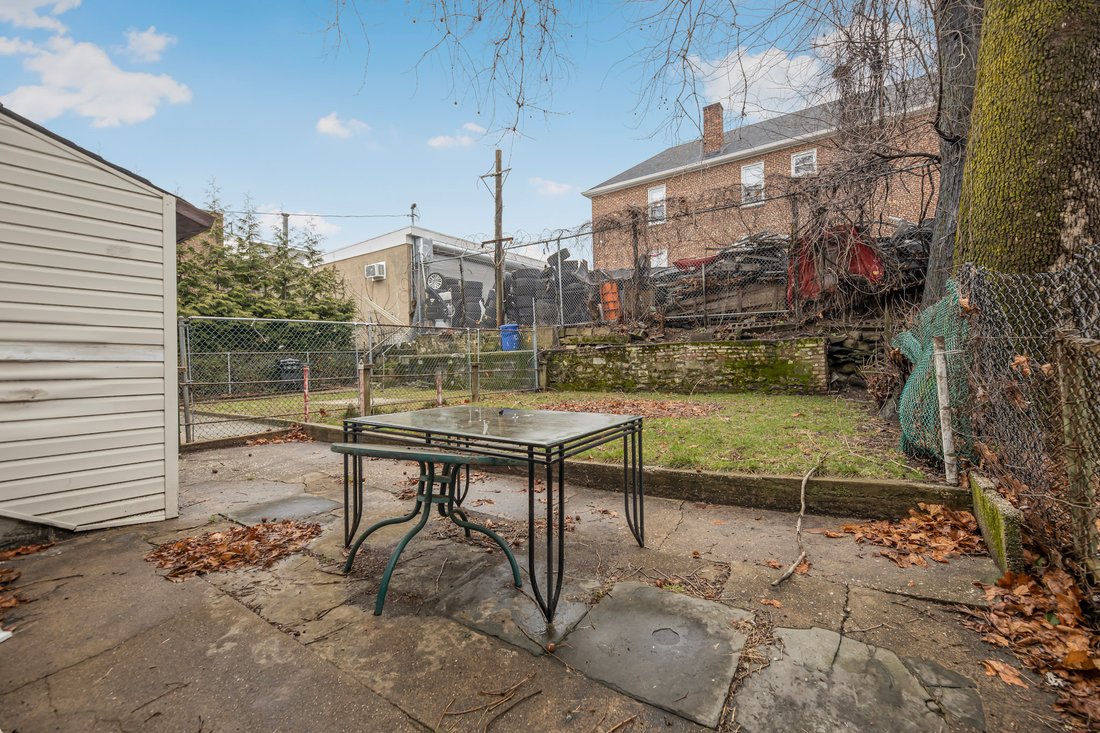 Apartment in Mount Vernon, New York, United States 3 - 17495051