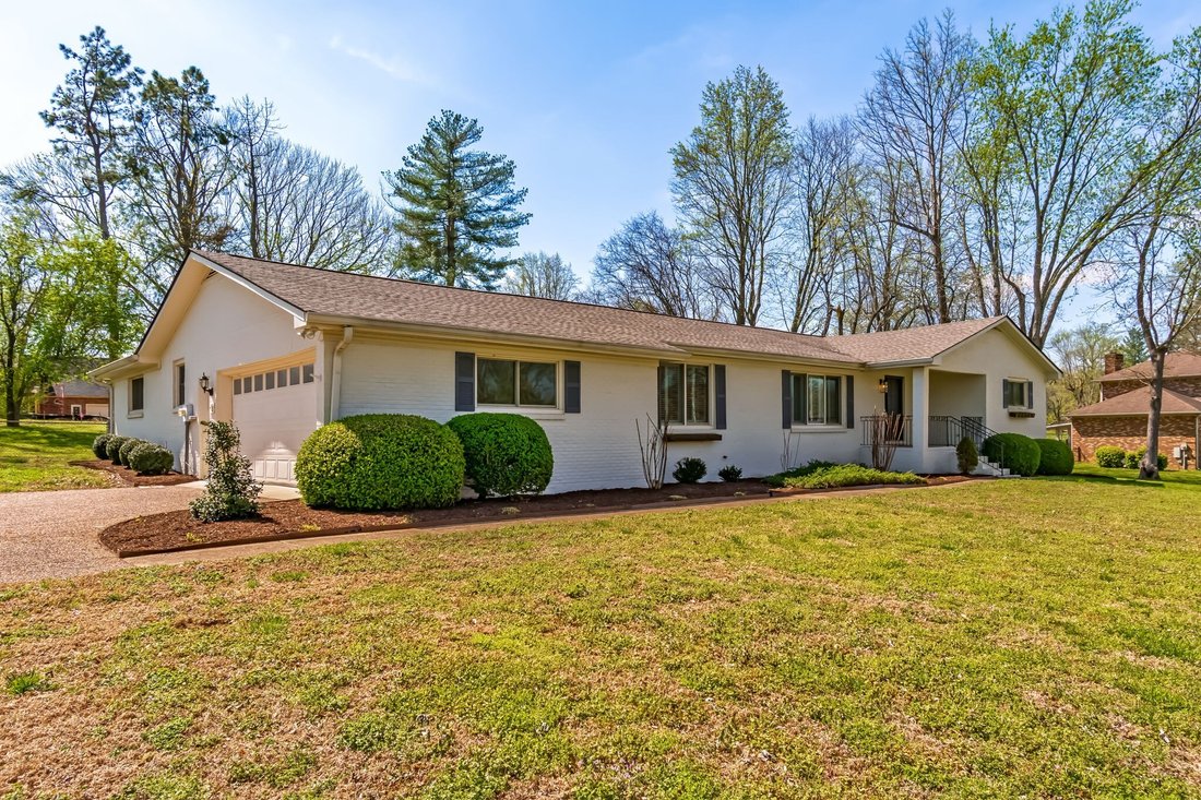House in Franklin, Tennessee, United States 2 - 17496111