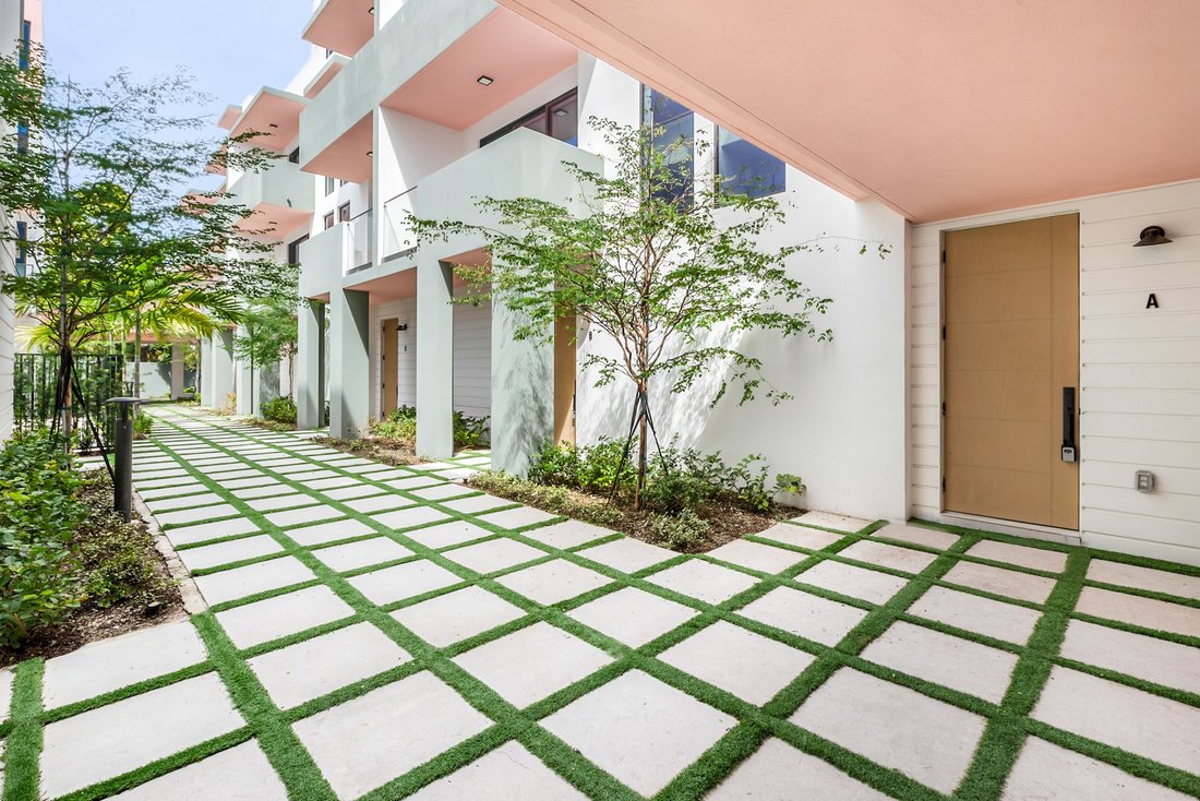 House in Miami, Florida, United States 1 - 17494997