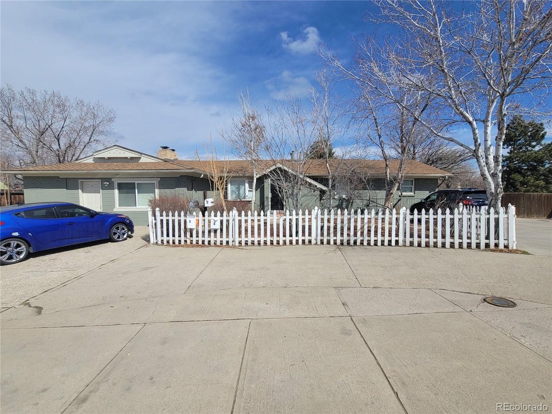 Denver, Colorado, United States 1 - 17495588