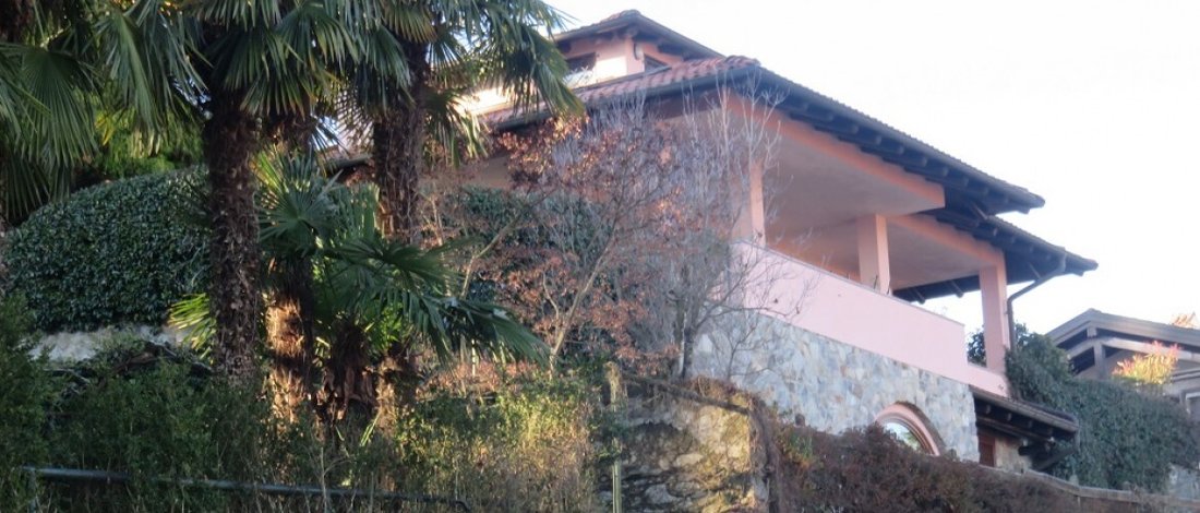 Villa en Meina, Piamonte, Italia 1 - 15359307