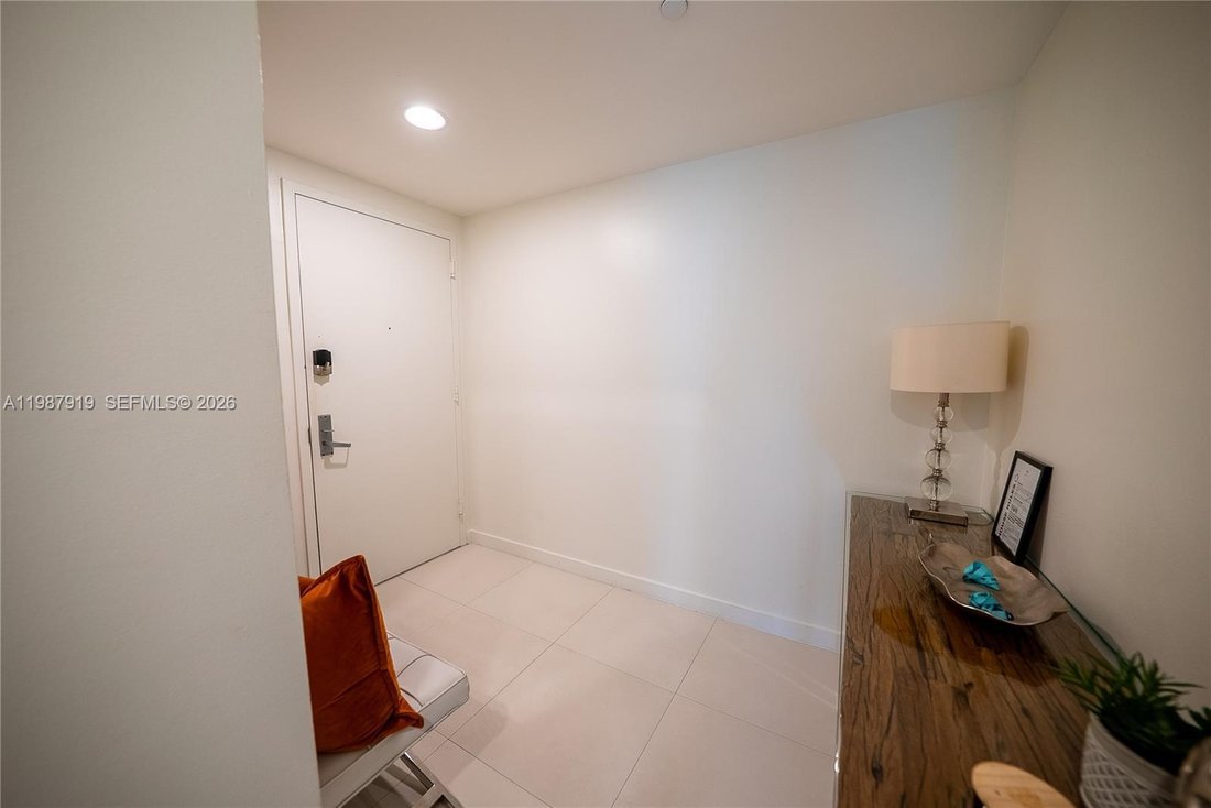 Condo in Miami, Florida, United States 3 - 17495923