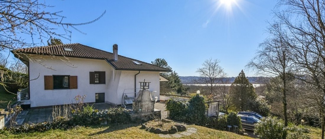 Villa in Center, Varese, Lombardy 1 - 15778108