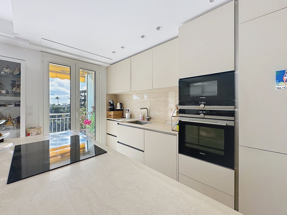 Apartment in Cannes, Provence-Alpes-Côte d'Azur, France 5 - 17494529