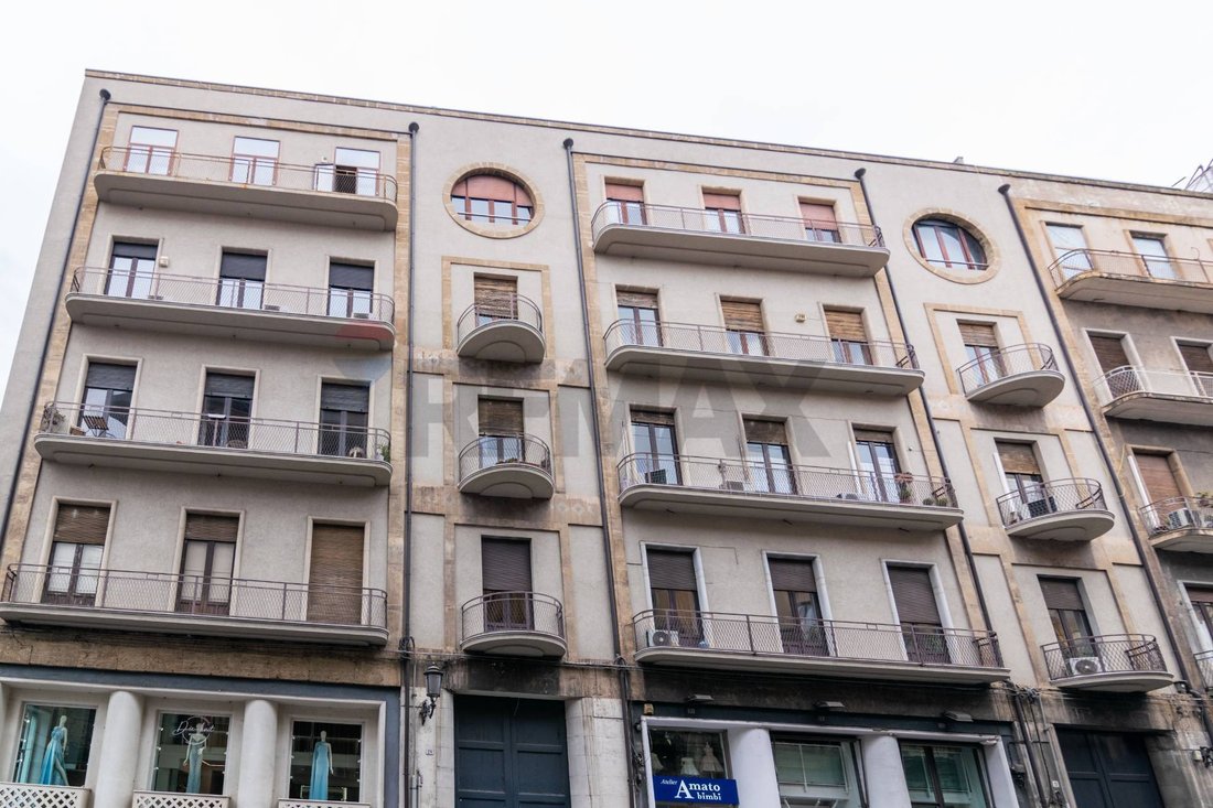 Apartment in Province, Catania, Italy 3 - 17498264