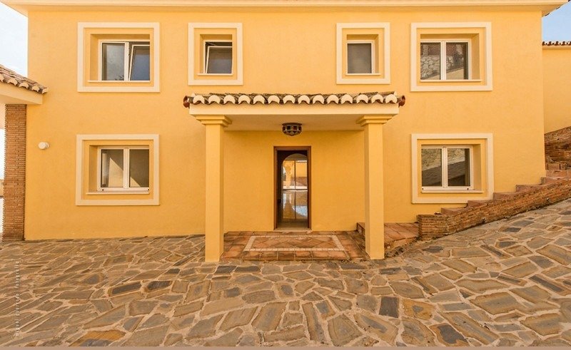 Villa in La Capellania, Benalmadena, Andalusia 4 - 17497555