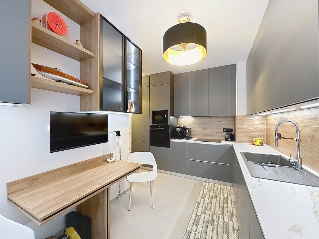 Apartment in Cannes, Provence-Alpes-Côte d'Azur, France 4 - 17494547